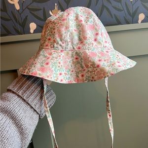 Minnow Swim infant girl sun hat 6-12 months